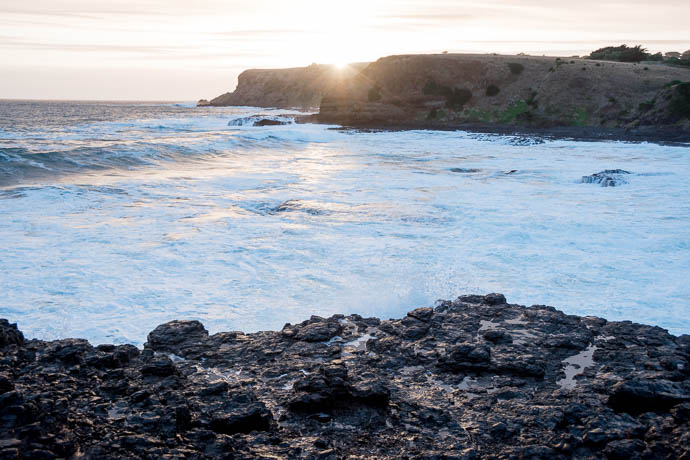Sunset behind the cliffs, view from the Flinders Blowhole